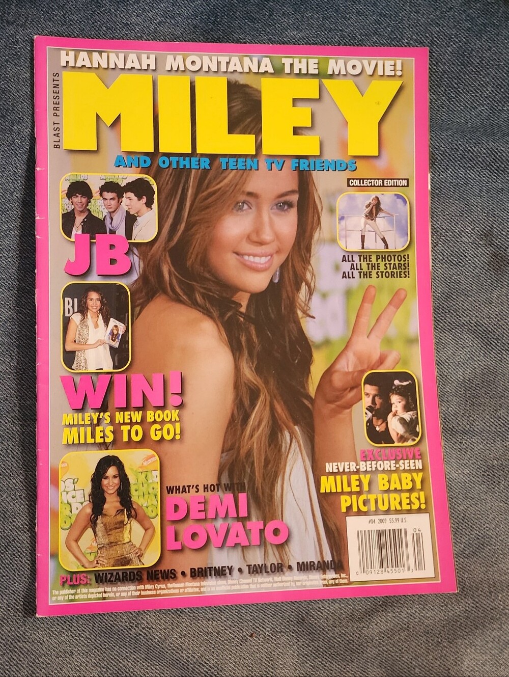 Miley Cyrus 2009 Magazine